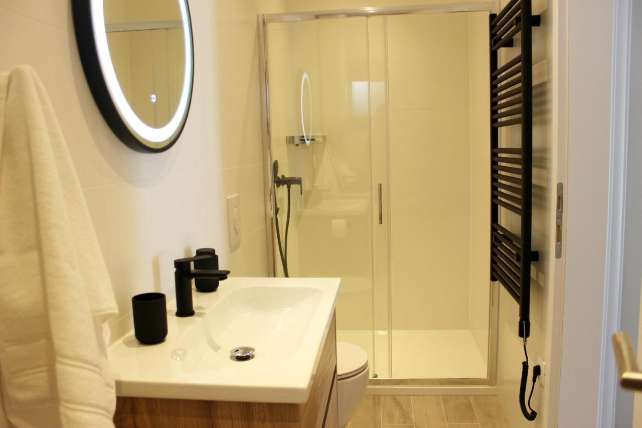 The View Apartment Pucisca Exterior foto